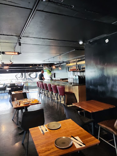 לחם בשר פתח תקווה - הסעדה