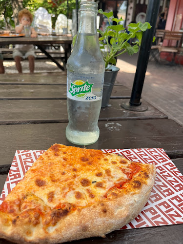 Pizza פיצה גרינברג - הסעדה