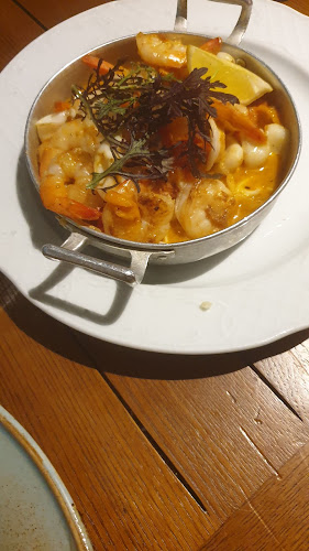 לוקס - הסעדה