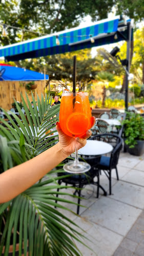 קפה לוגאנו - רמת גן