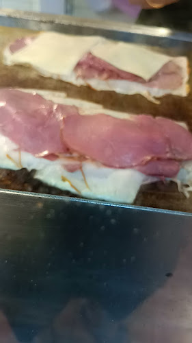 סנדוויץ' בר ברכה - הסעדה