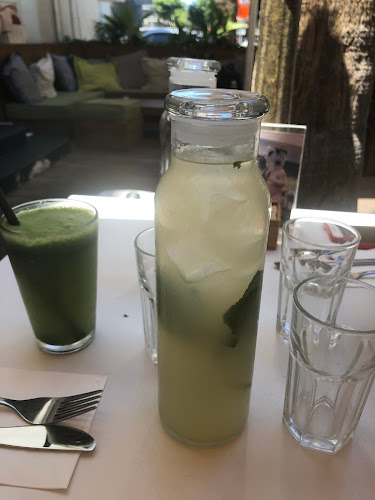 Comentarii opinii despre Anastasia