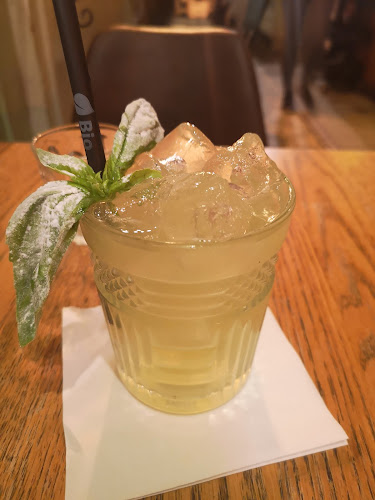 קפה דיזנגוף - הסעדה