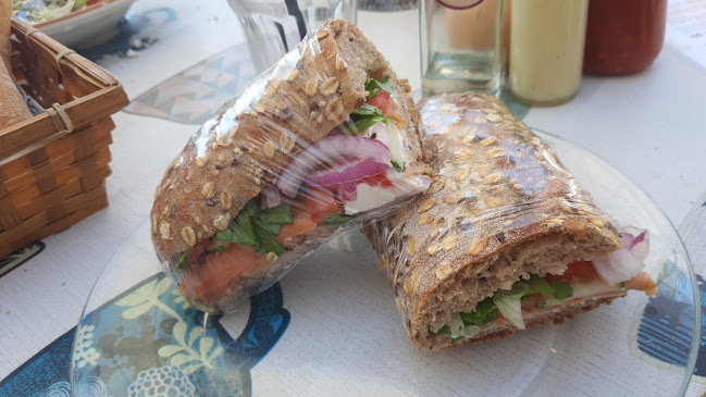 האומן 9 - קפה קונדטוריה - הסעדה