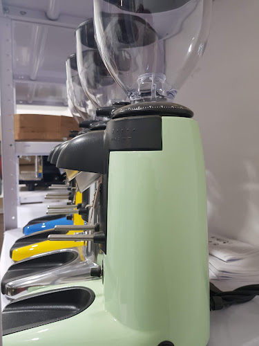 Opinii despre Ruth coffee în פתח תקווה - הסעדה