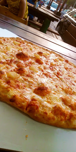 פיצה פי 2 חולון - הסעדה