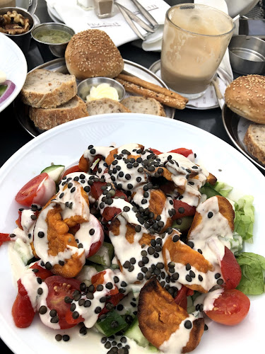 ביסקוטי - פתח תקווה