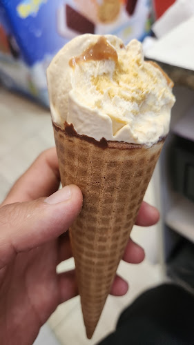 ארטיקס פלוס - ארטיקים, גלידות ופינוקים - הסעדה