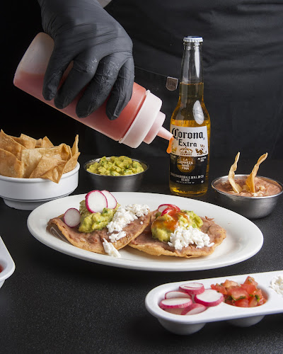 קאסדייג'ס אסנסיו - ירושלים