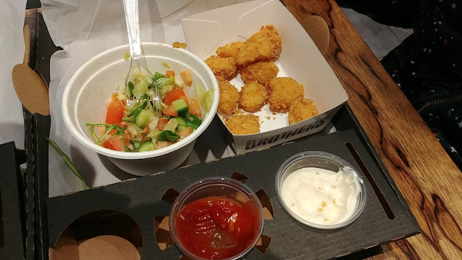 Comentarii opinii despre Brothers Local Burger