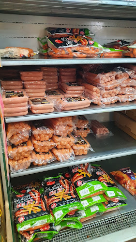 מעדני פרודג - הסעדה