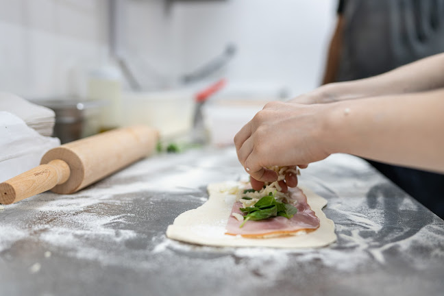 Comentarii opinii despre Bakery - בייקרי צינה כיכר דיזנגוף