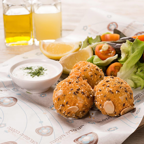 Comentarii opinii despre הצרפתיה הקטנה