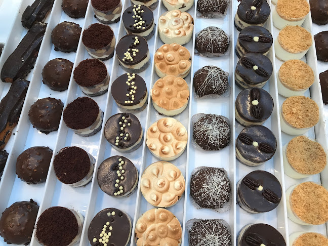 קרמרי דה ל'אקלר - תל אביב-יפו