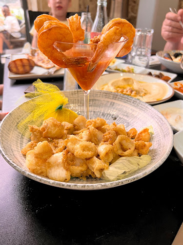 לואי פסטר 5, תל אביב-יפו