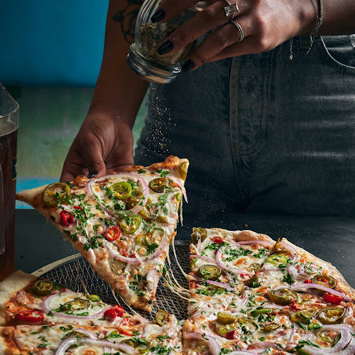 ארל'ה פיצה & בר - הסעדה