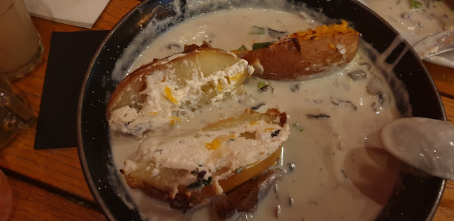 שדרות ירושלים 220, חולון