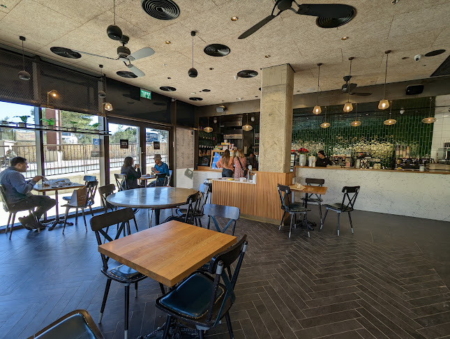 Opinii despre ארומה în מצפה רמון - הסעדה