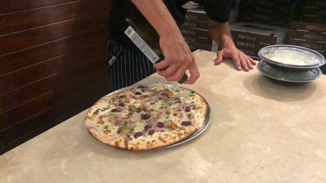 דונטלה פיצת שף ומטבח איטלקי