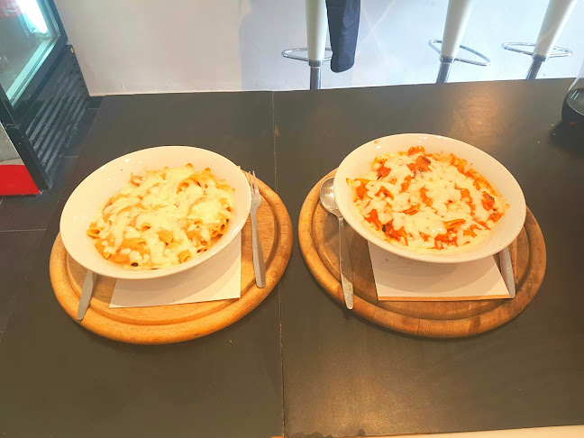 אקסטרה צ'יז פיצה ארמון הנציב ארנונה ירושלים - ירושלים