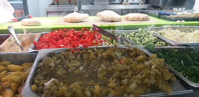 בו"ה - שוארמה ובשרים על האש - הסעדה