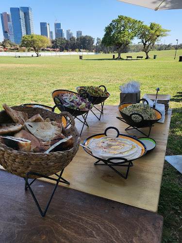 קייטרינג בטבע