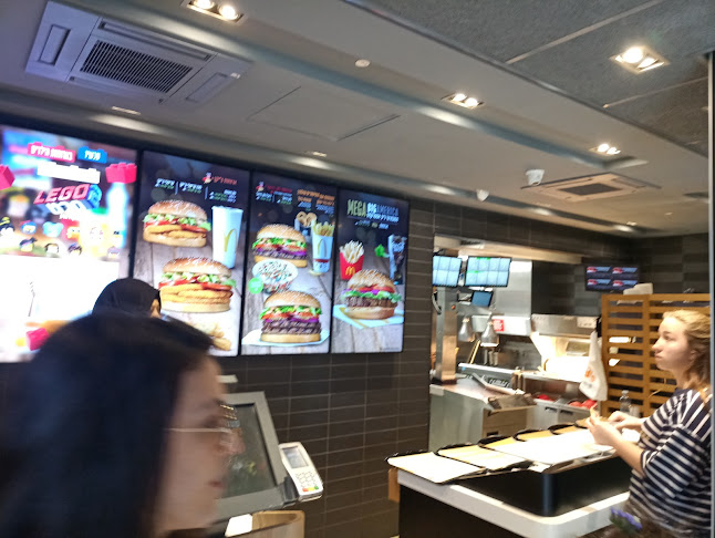 מקדונלד'ס - שרונה ת"א - תל אביב-יפו