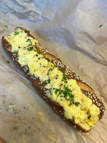 אדמונד קפה - תל אביב-יפו