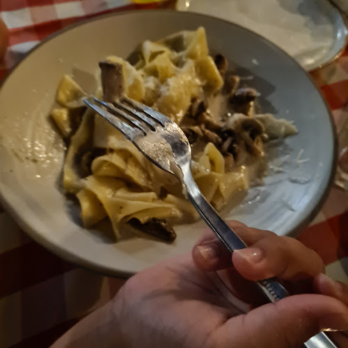 אלמנזול, ג'וליס