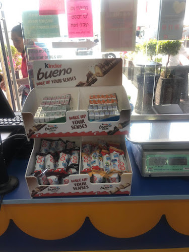 דהן מחסני גלידות ביג קרית גת - הסעדה