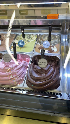 גולדה נמל תל אביב - הסעדה