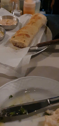 לוקס - הסעדה