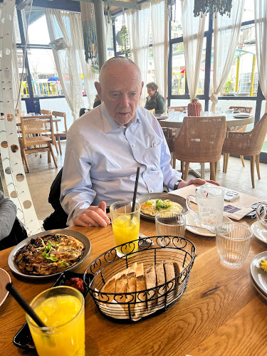 Comentarii opinii despre Hamesilah Kosher Bar