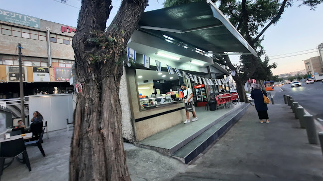 פלאפל דל קלוריות - הסעדה