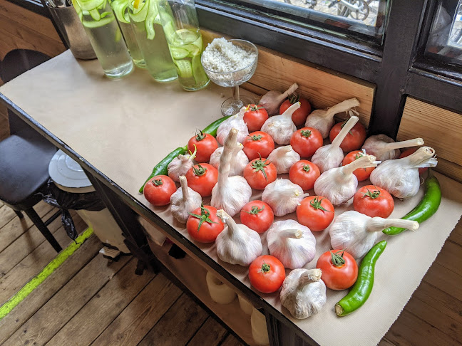 מסעדת צפון אברקסס של איל שני - תל אביב-יפו