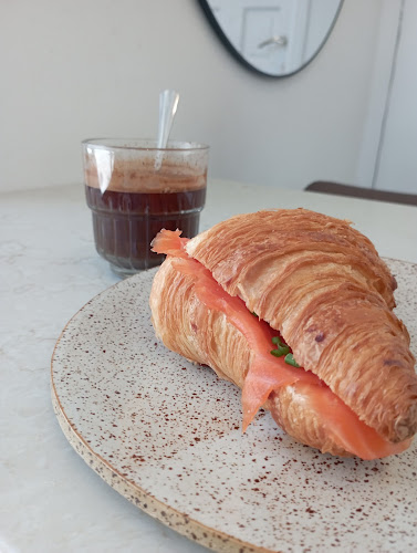 Comentarii opinii despre Breada