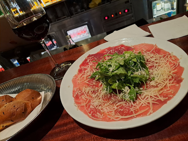 דיקסי גריל בר - הסעדה