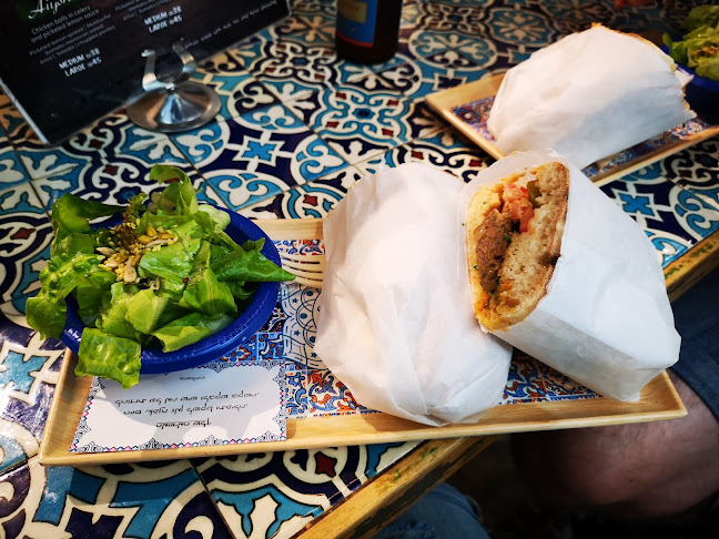 Comentarii opinii despre צ'יצ'ו - בר אוכל מרוקאי