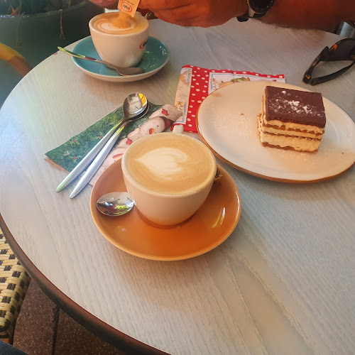 קפה נונה - תל אביב-יפו