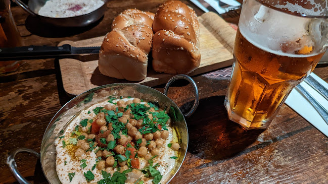 Ha’Geula Bar - הסעדה