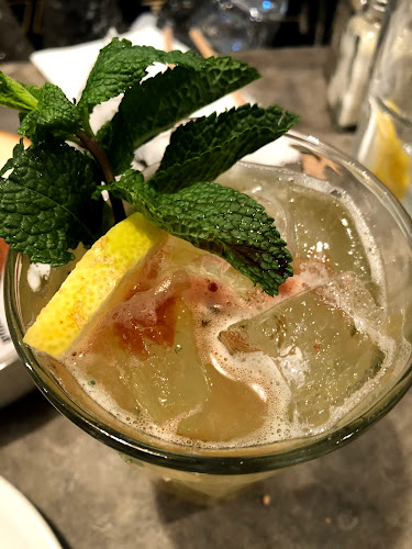 Opinii despre האחים în תל אביב-יפו - הסעדה