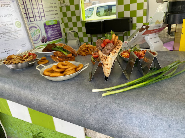 פלאפל ענבים