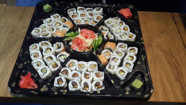 סושי דניה - הסעדה