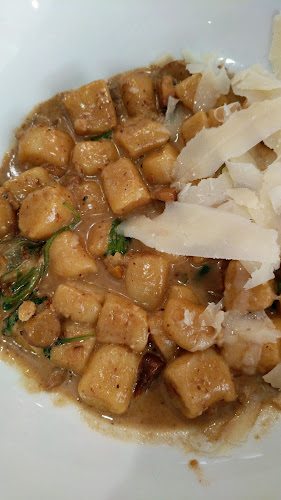 שדרות רוטשילד 15, תל אביב-יפו