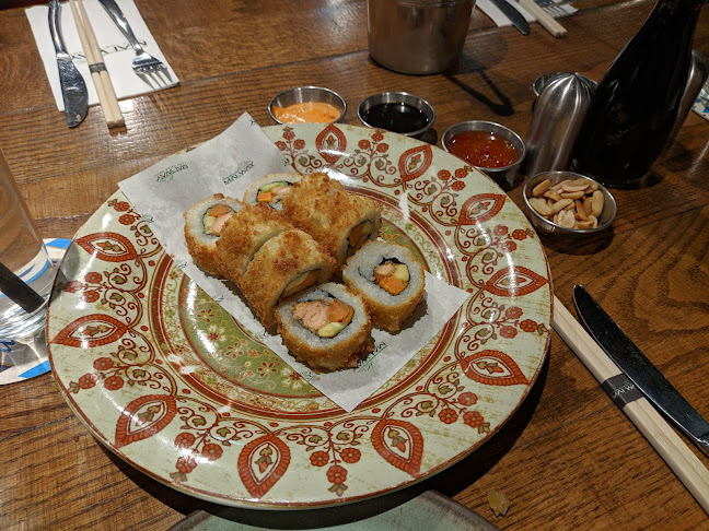 צפניה 10, אשקלון