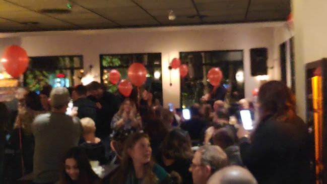 אנאמרו - הסעדה