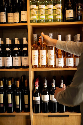 Opinii despre וין בוטיק | Vin Boutique în פתח תקווה - הסעדה