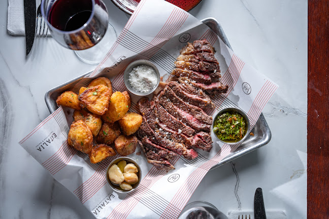 מגדלי בסר, פתח תקווה