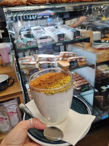 איש קפה - בית קפה , קפסולות, פולי קפה