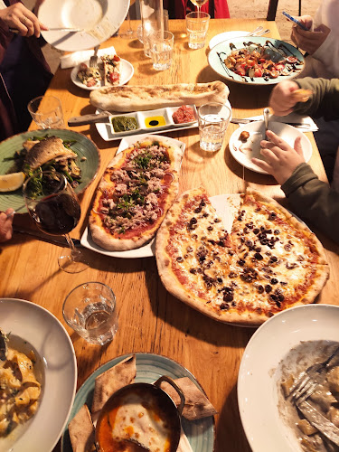 פליצ׳יטה - הסעדה